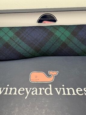 Vineyard Vines tartan Tie NWT